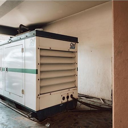 Hotel Krushna Inn トリンバック エクステリア 写真